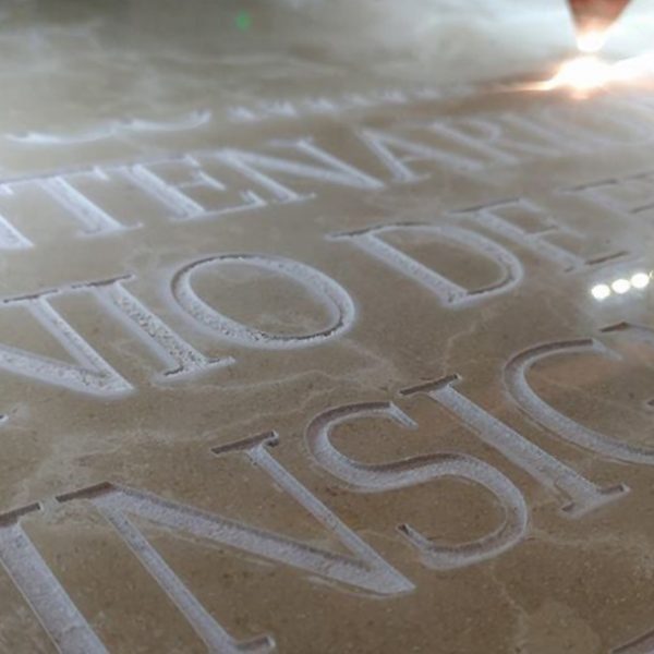 Incisione Lettere a Laser